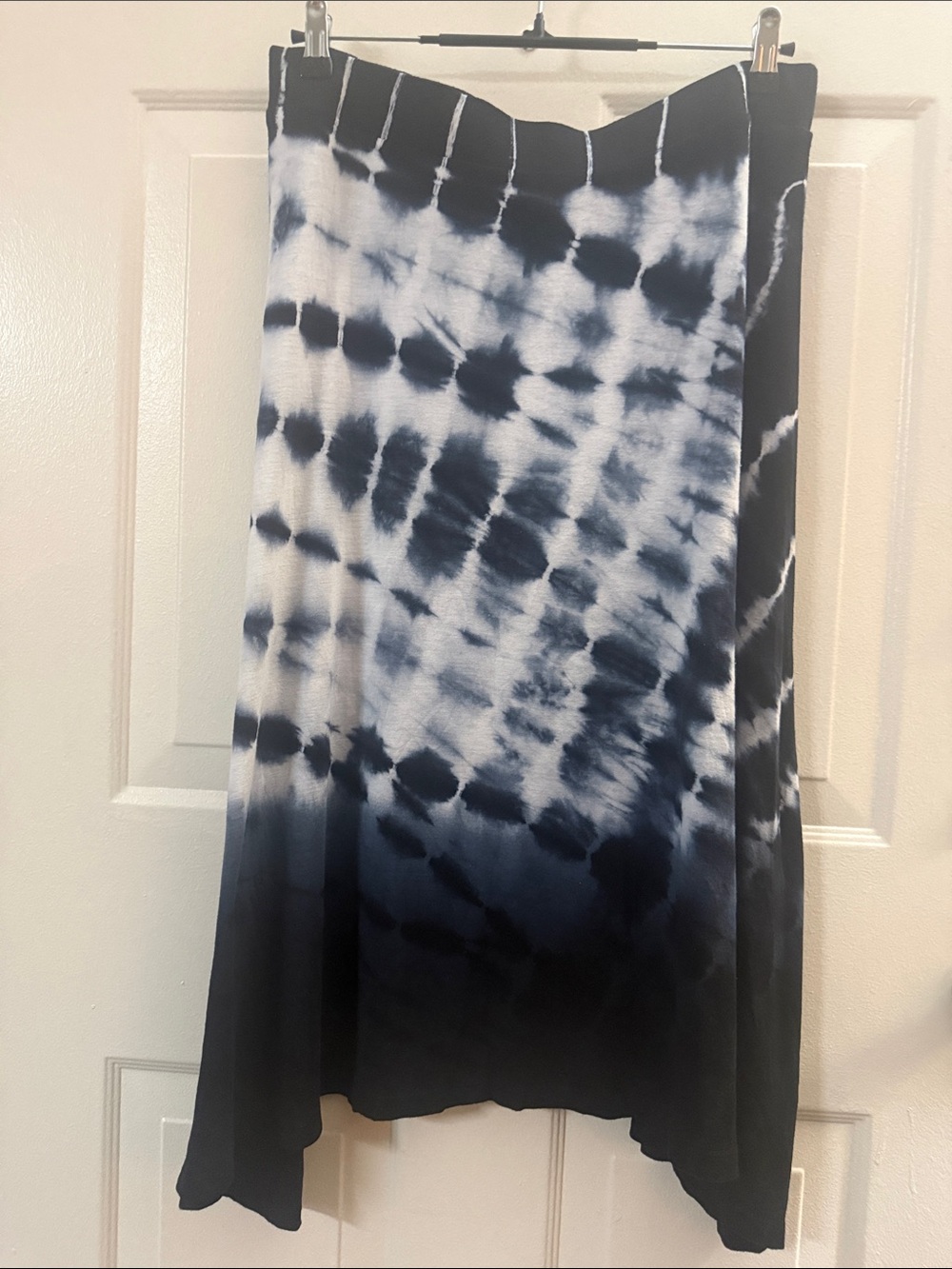 Intro. Blue and White Tie Dye Sharkbite Hem Skirt. Size Medium